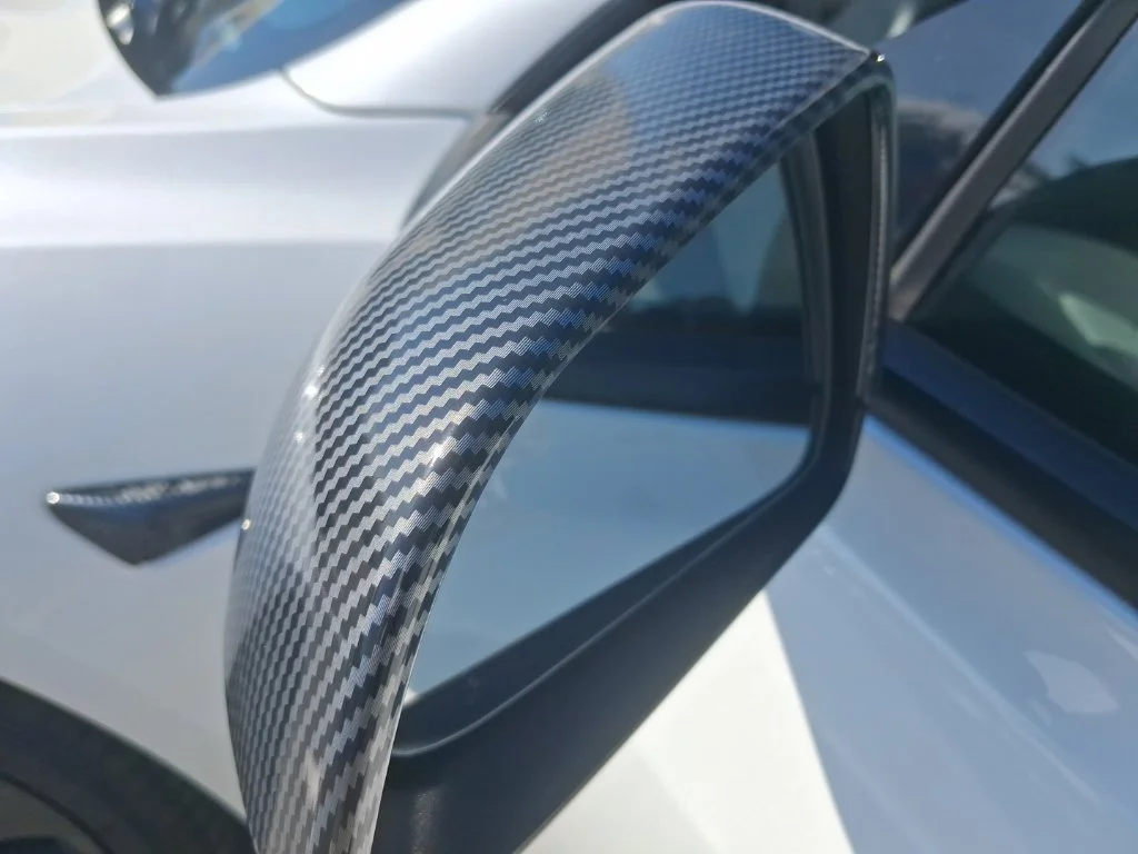 Used 2023  Tesla Base image 16