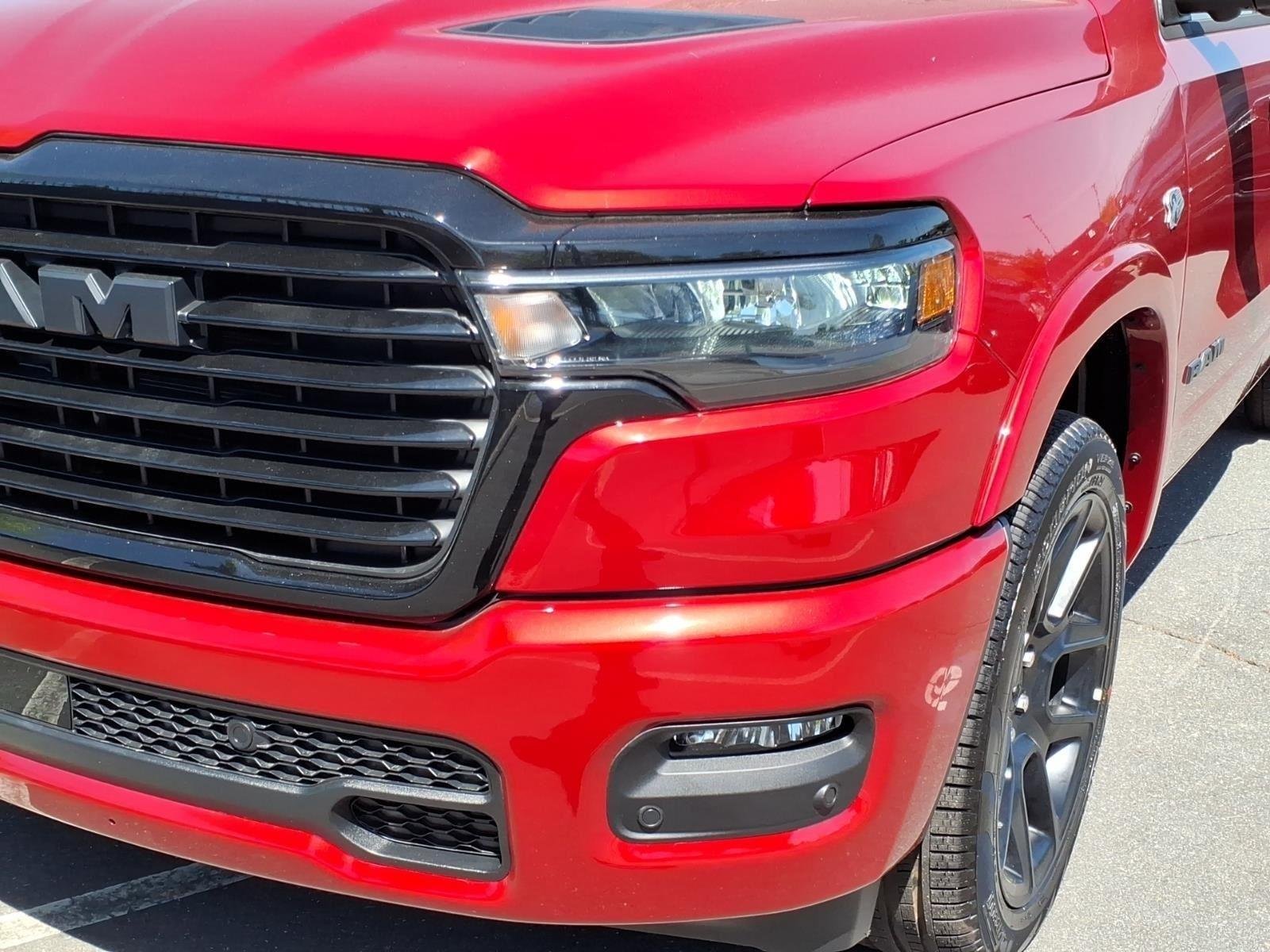 New 2026 Molten Red Pearl-Coat Exterior Paint RAM Laramie image 14