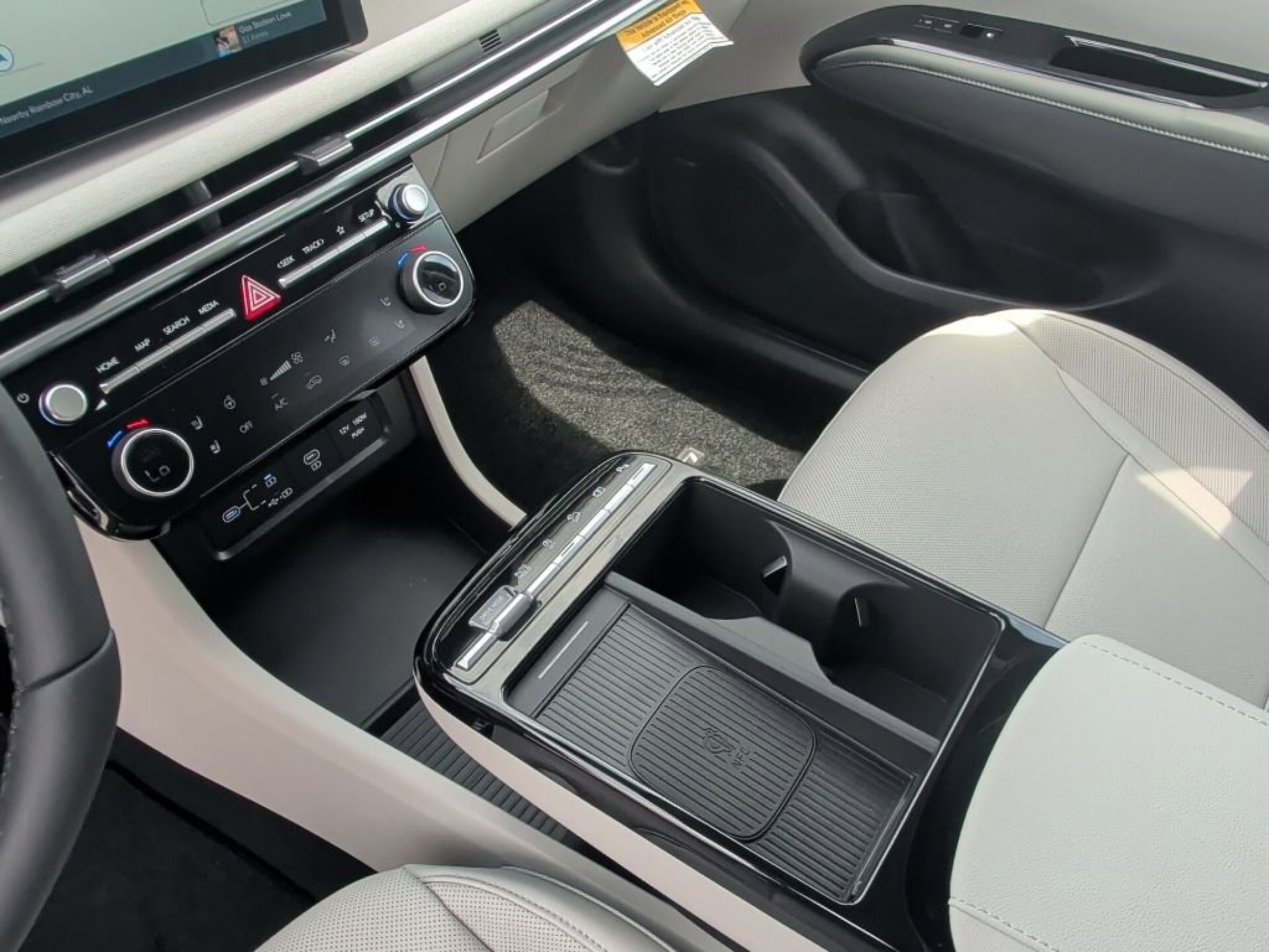 New 2026 Rockwood Green Hyundai Limited image 28