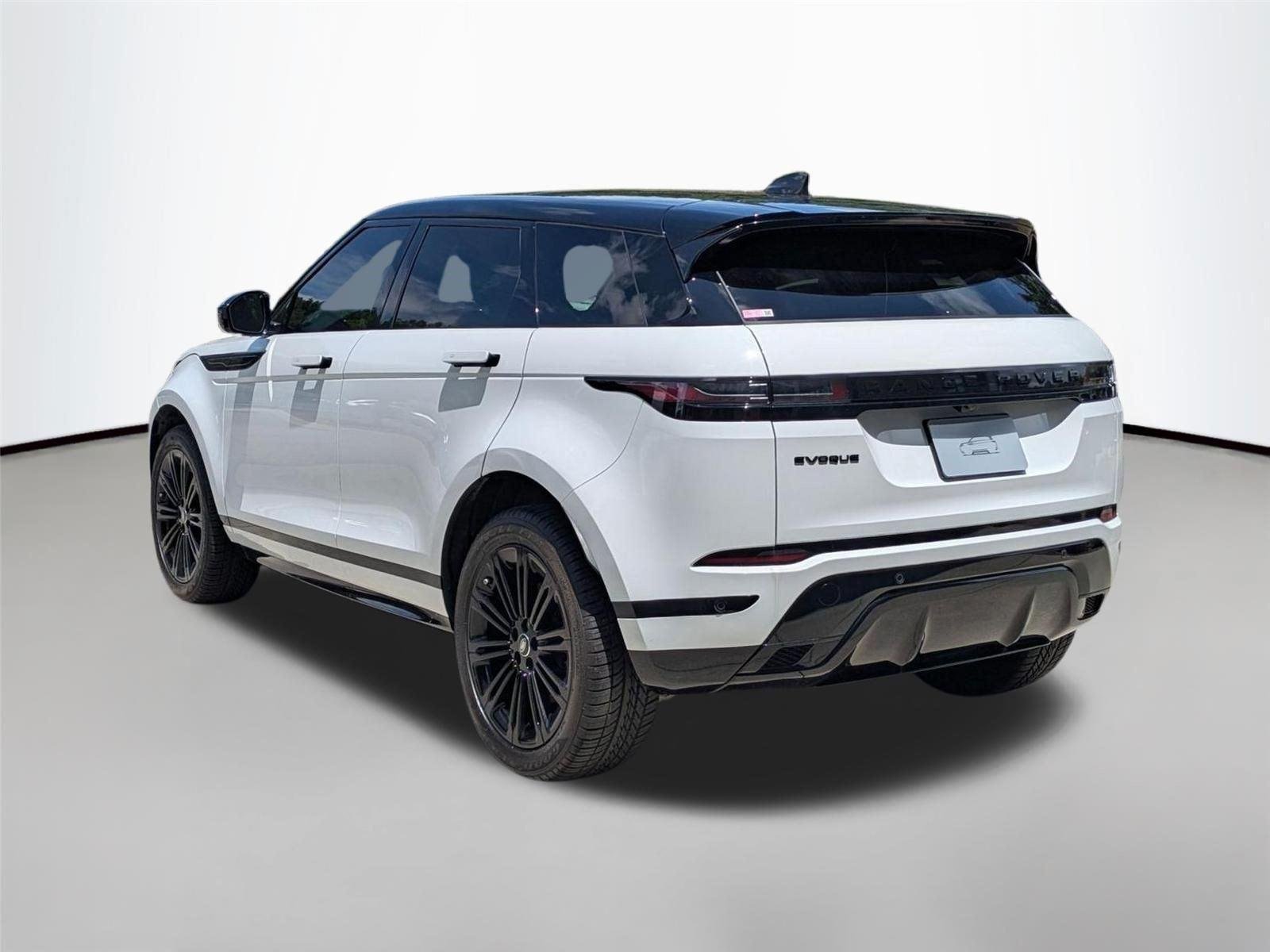 Used 2025 Fuji White Land Rover Dynamic SE image 6