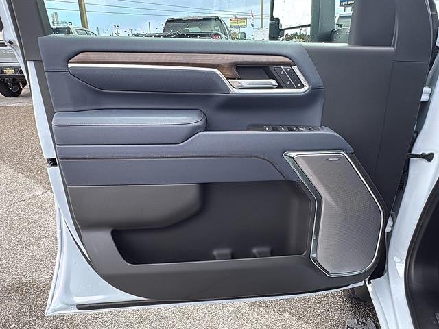 2026 Chevrolet Silverado 3500 HD High Country - Photo 40