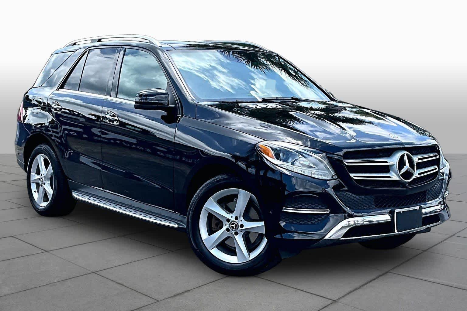 Used 2017 Black Mercedes-Benz GLE 350 image 3