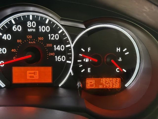 Used 2011 White Nissan 2.5 S image 16