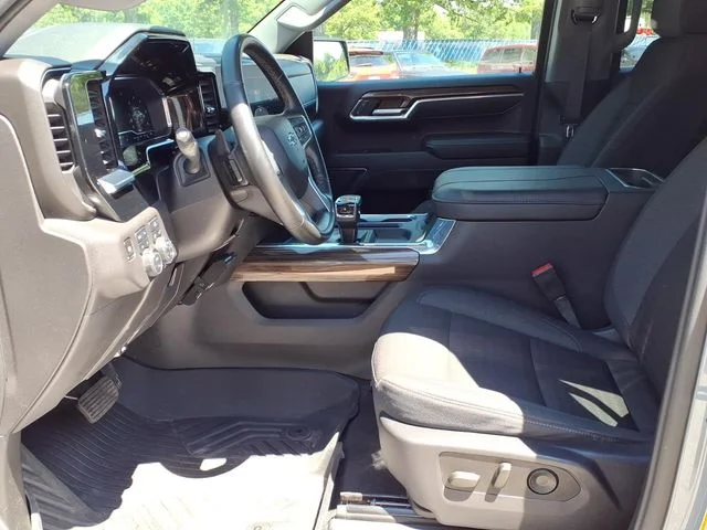 Used 2024 Gray Chevrolet LT Trail Boss image 9