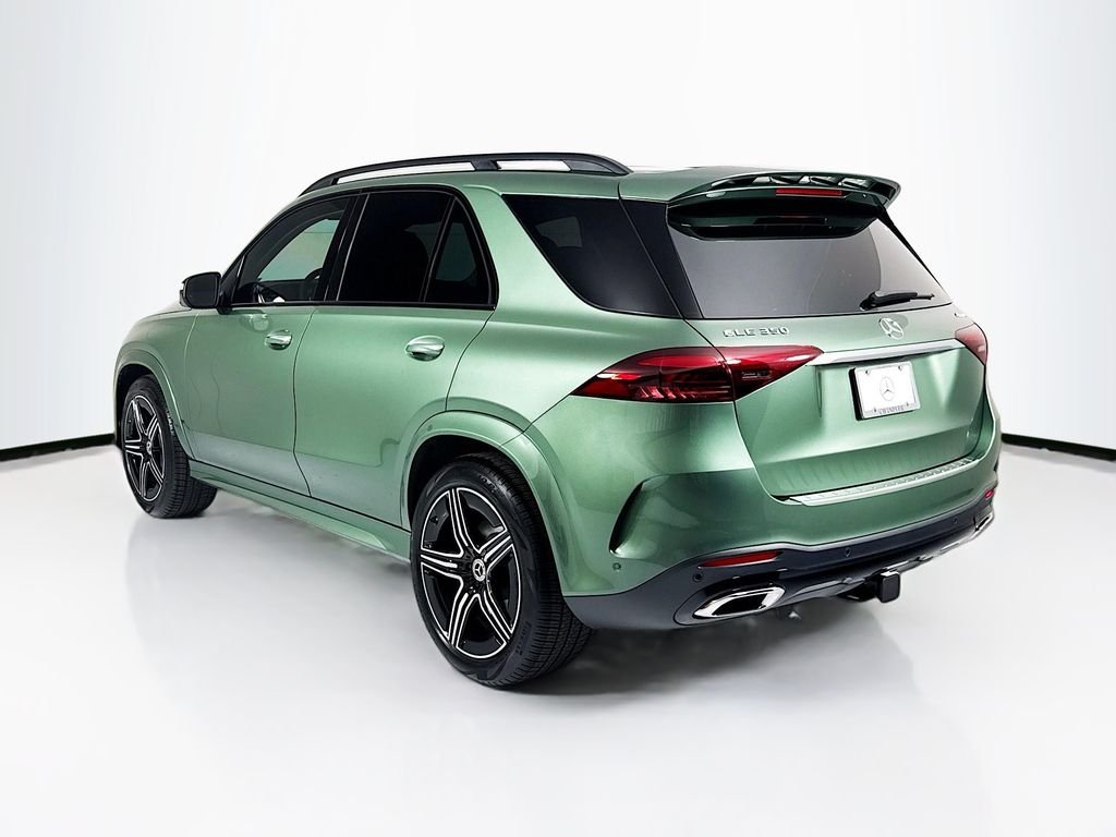 New 2026 MANUFAKTUR Ireland Mid Green Metallic Mercedes-Benz GLE 350 image 7