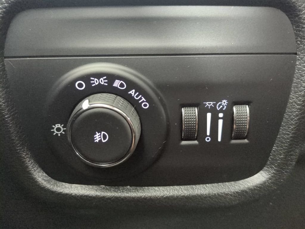 2025 Jeep Grand Cherokee Limited - Photo 31