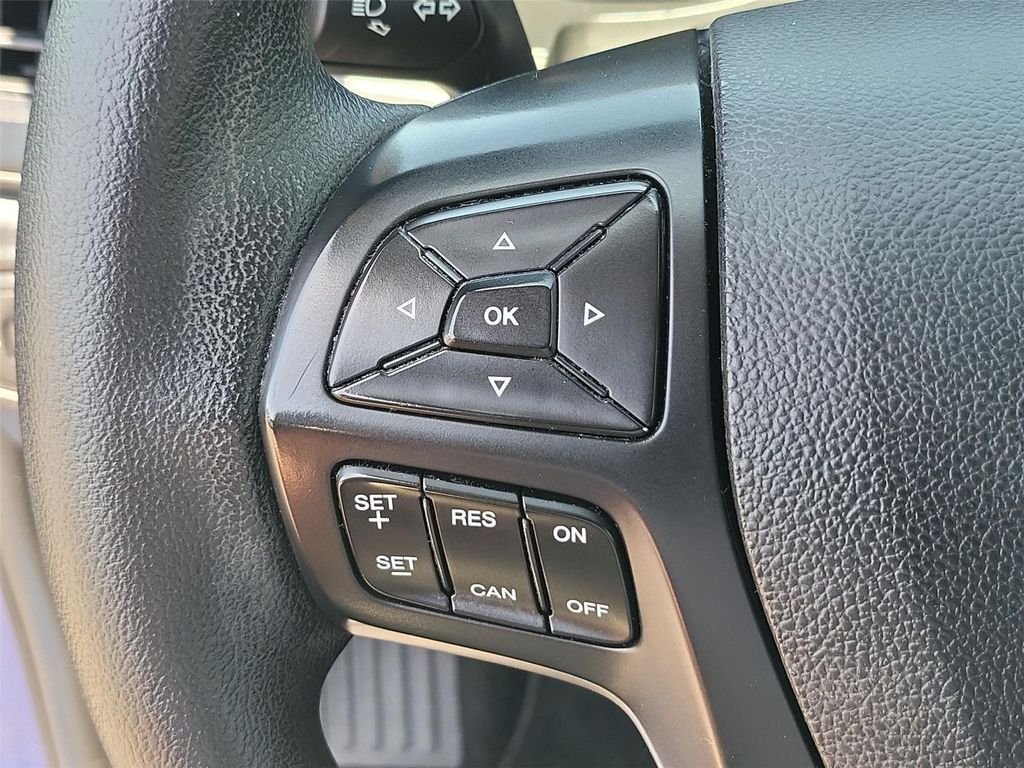 Used 2020 Blue Ford XL image 35