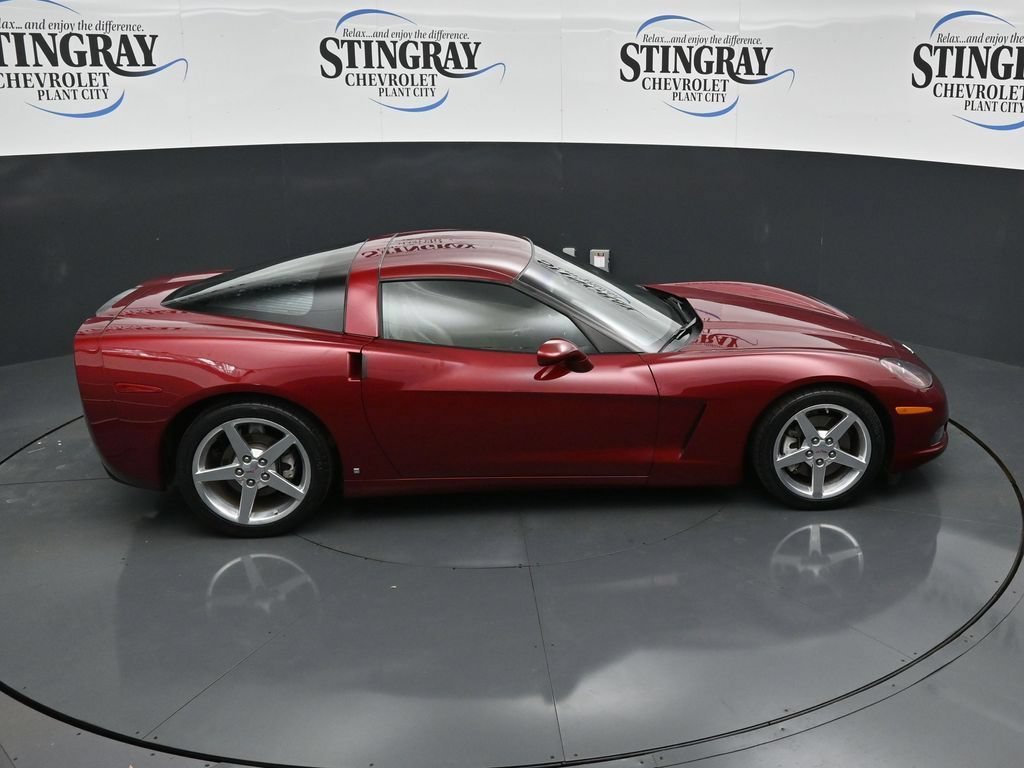 Used 2006 Monterey Red Met Tintcoat Chevrolet NA image 25