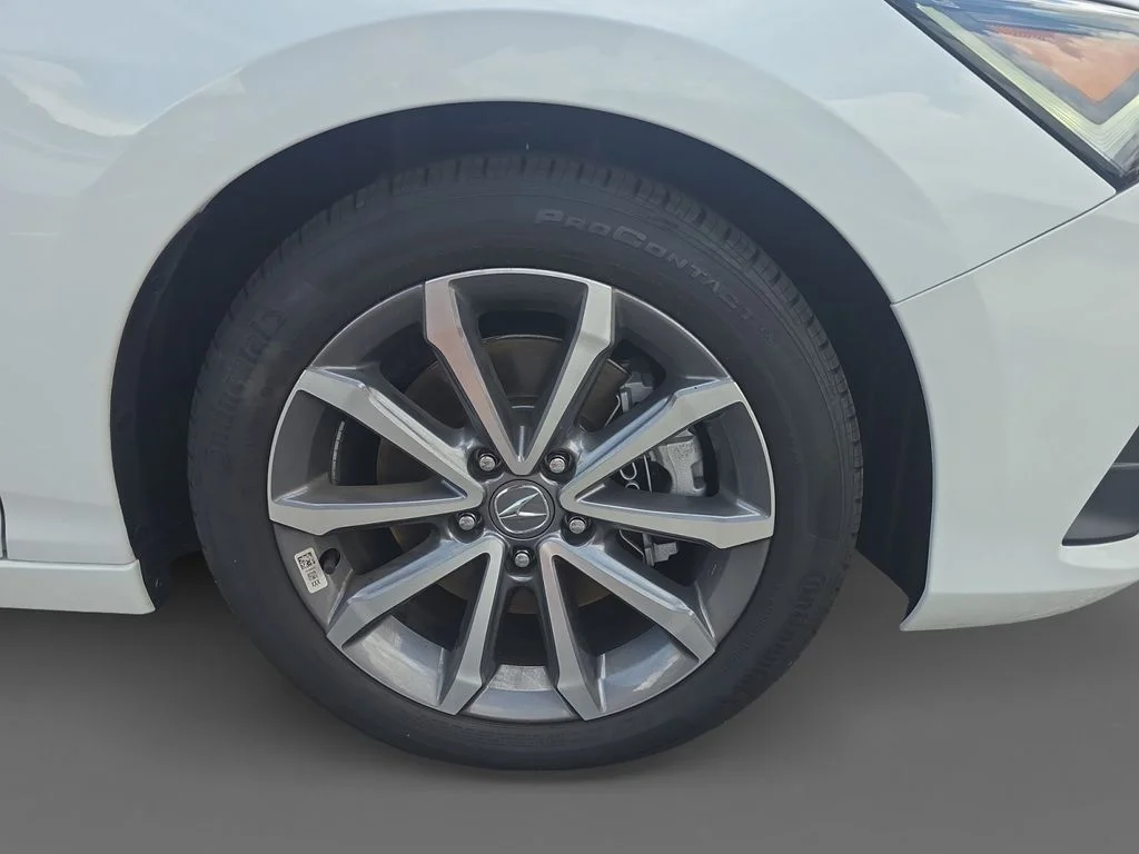 Certified Used 2026 Platinum White Pearl Acura Base image 10