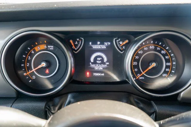 Used 2022 Beige Jeep Sport image 21