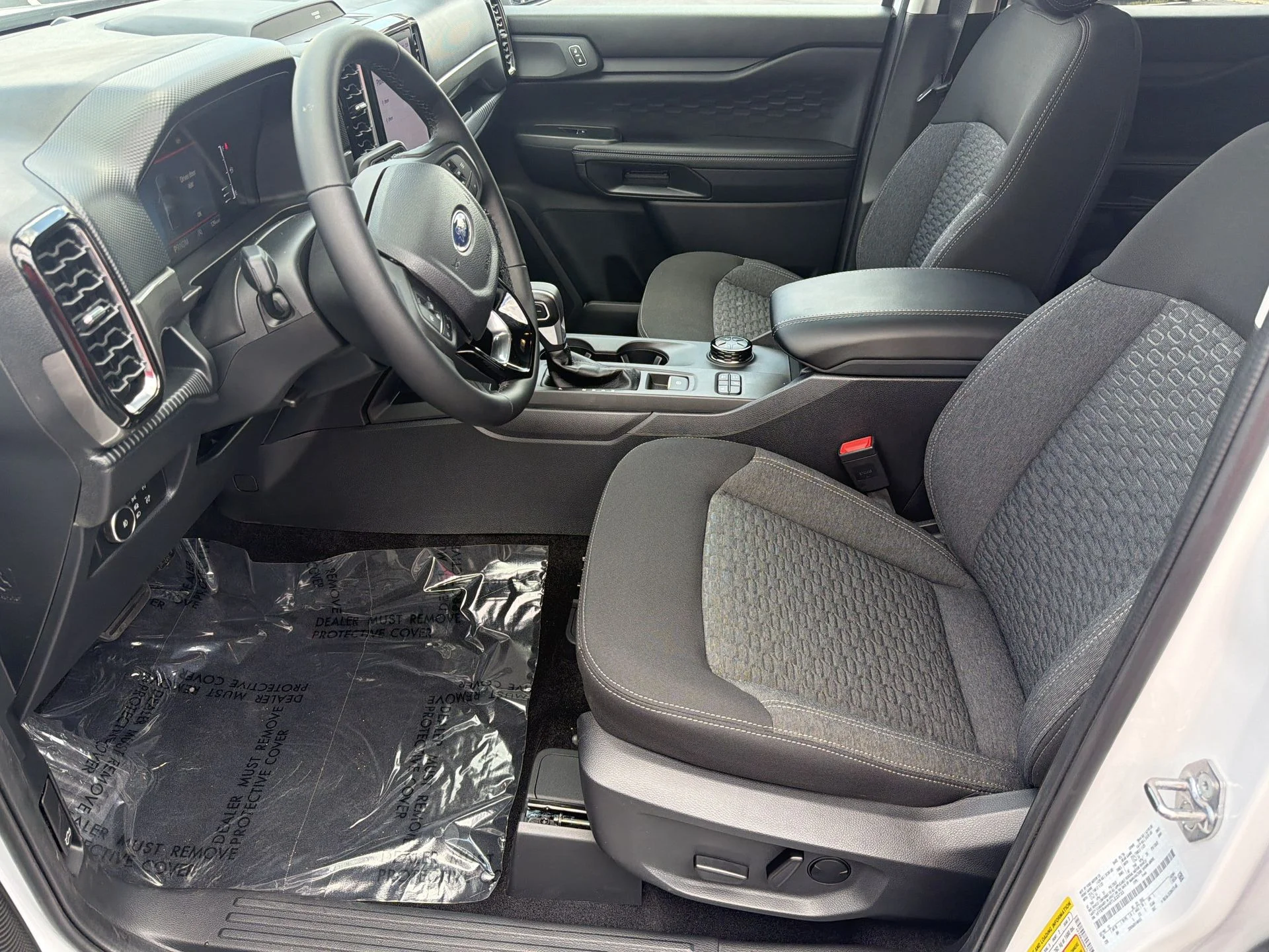 New 2026 Oxford White Ford XLT image 18