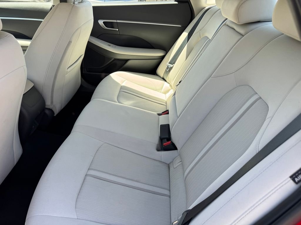 2025 Hyundai Sonata SEL - Photo 11