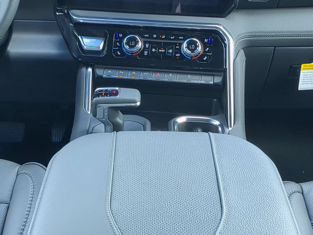2026 GMC Sierra 1500 Denali - Photo 18