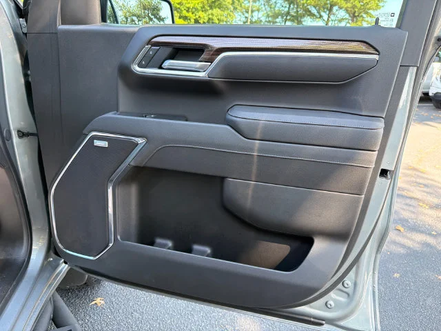 Used 2026 Sterling Gray Metallic Chevrolet LT Trail Boss image 14