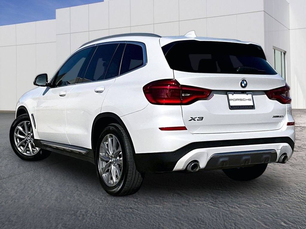 Used 2019 White BMW xDrive30i image 3
