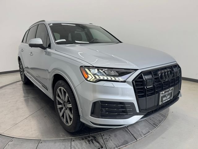 2023 Audi Q7 45 Premium Plus quattro Tiptronic's photo