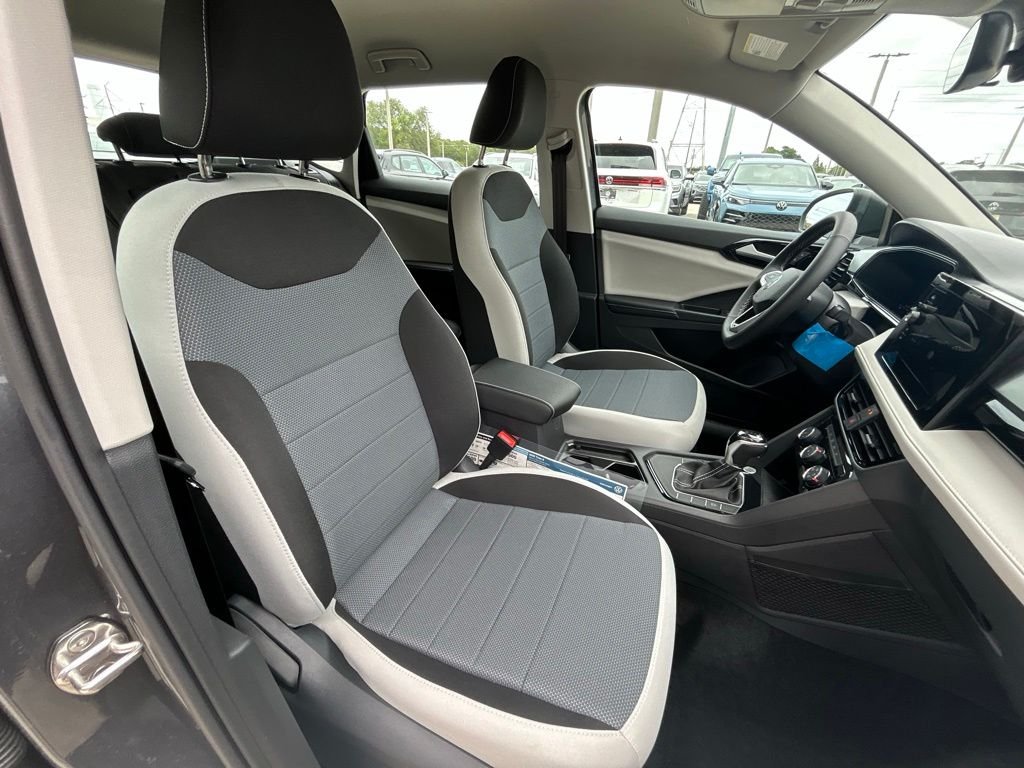 New 2026 Gray Volkswagen 1.5T S image 30