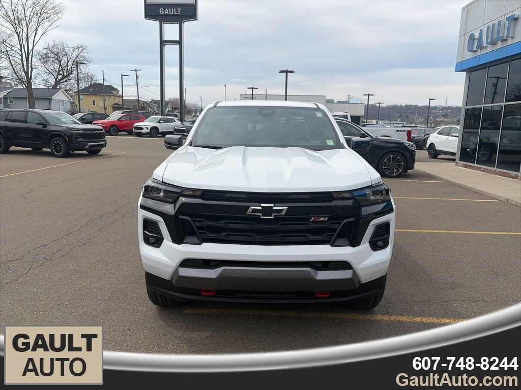 2026 Chevrolet Colorado Z71 - Photo 2
