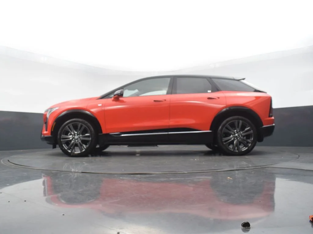 2026 Cadillac OPTIQ Premium Sport - Photo 52