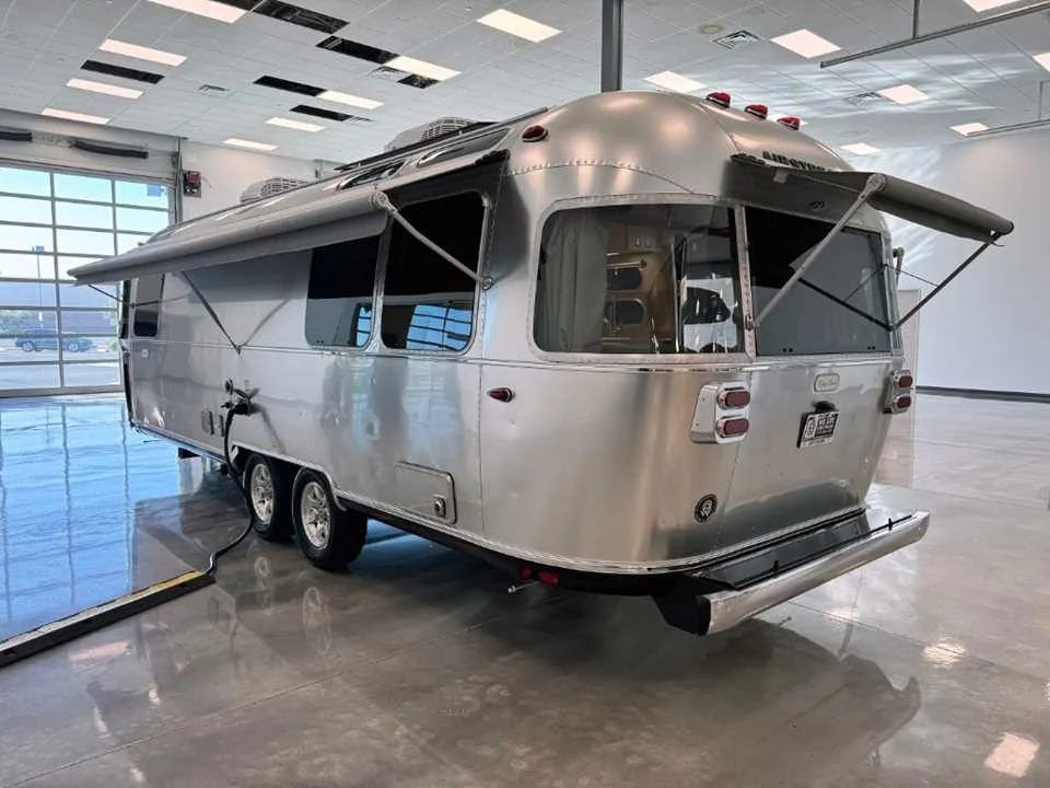 New 2026 SILVER AIRSTREAM  image 8