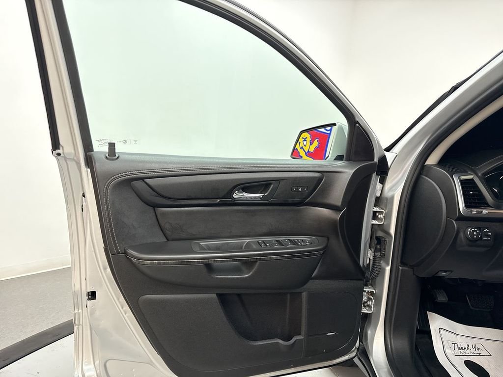 Used 2016 Quicksilver Metallic GMC SLT-1 image 14