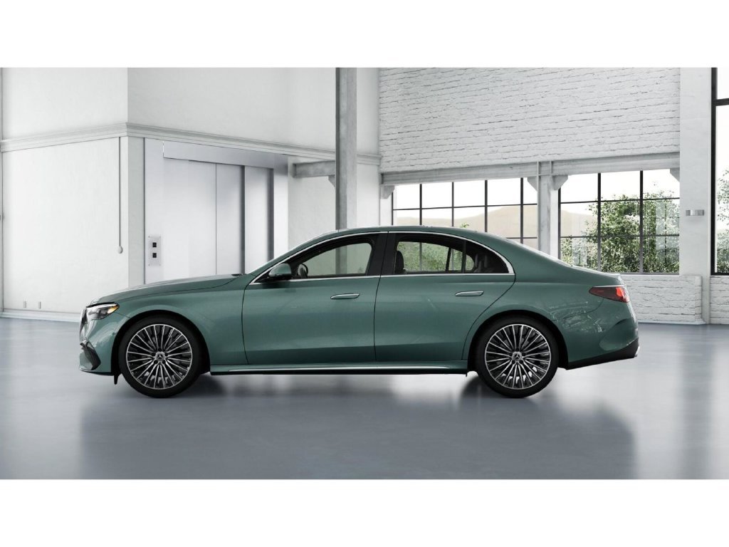 Certified Used 2026 Verde Silver Metallic Mercedes-Benz  image 34