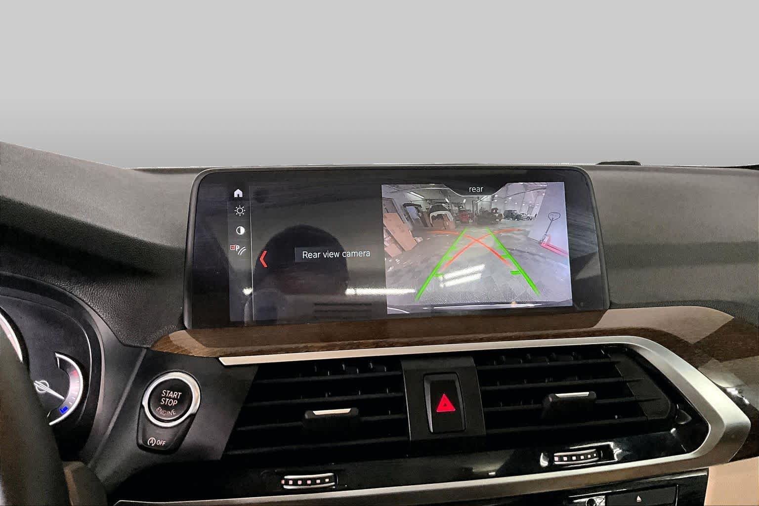Used 2018 Jet Black BMW xDrive30i image 29