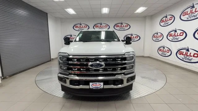 New 2026 Star White Metallic Tri-Coat Ford Lariat image 4