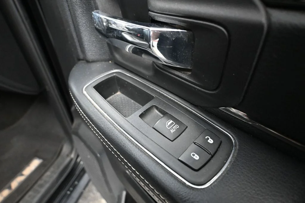 Used 2016 Black Ram Sport image 38