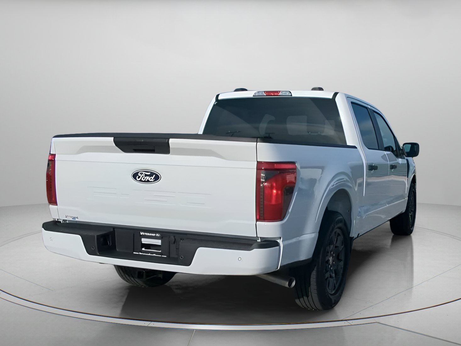 New 2026 Oxford White Ford STX® image 23