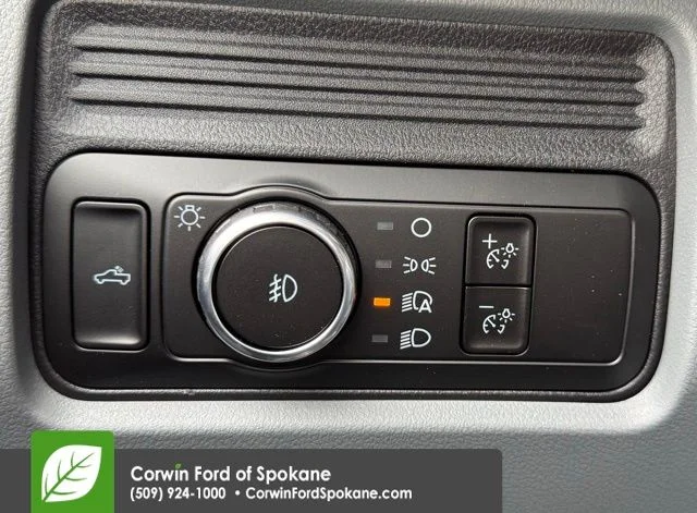 New 2026 Oxford White Ford XL image 22