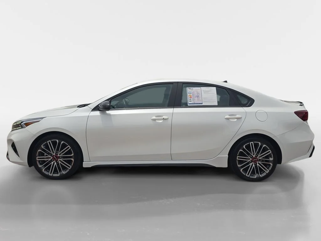 Used 2024 Snow White Pearl Kia GT image 6