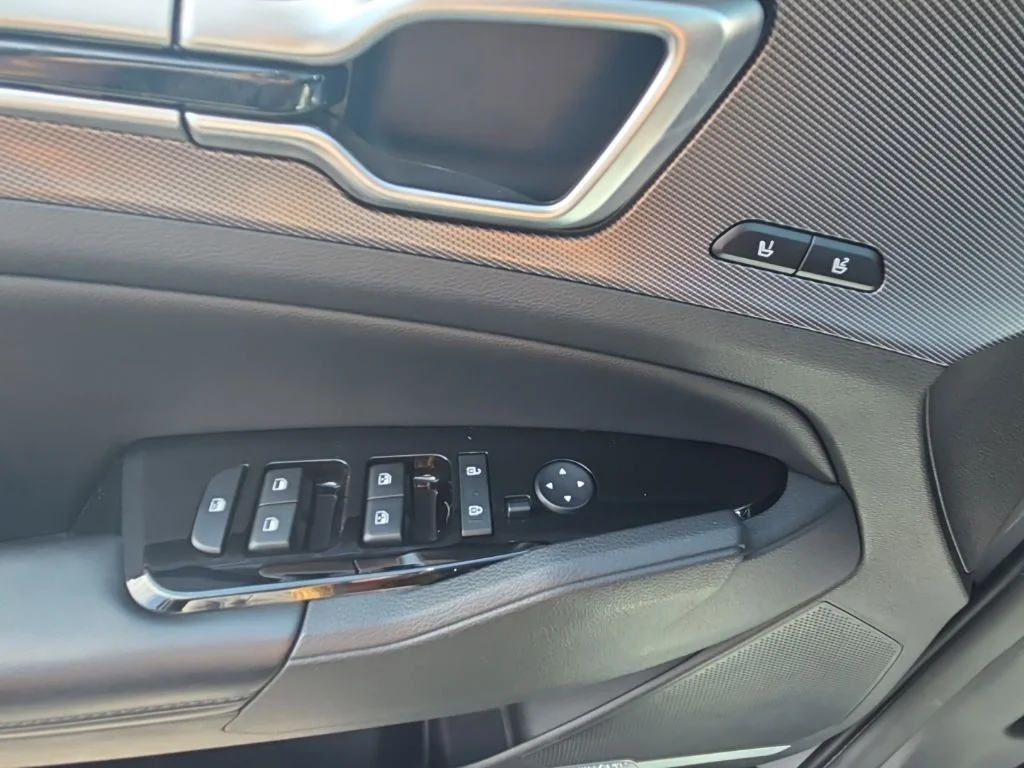 Used 2023 Gray Kia SX-Prestige image 38