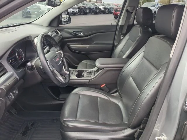 Used 2023 Sterling Metallic GMC SLT image 11