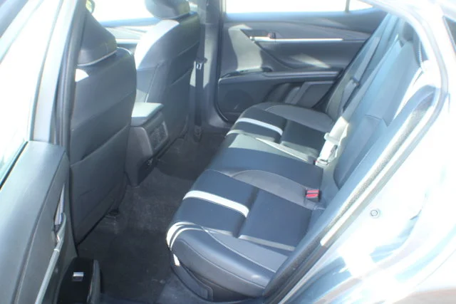 Used 2025 Underground Toyota SE image 15