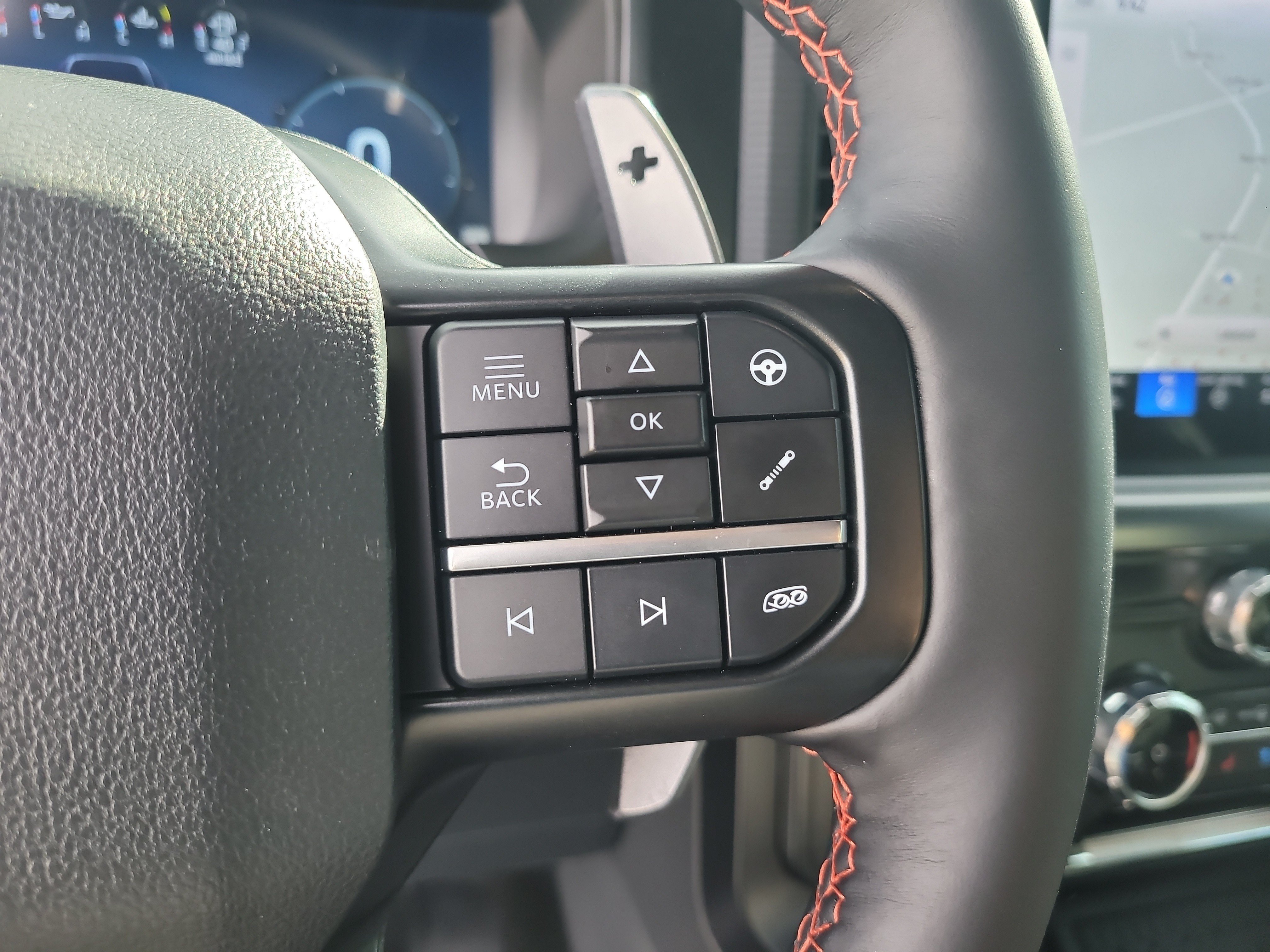 Used 2025 Oxford White Ford Raptor image 28