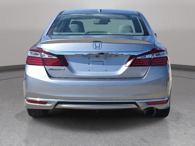 Used 2016  Honda EX-L image 7