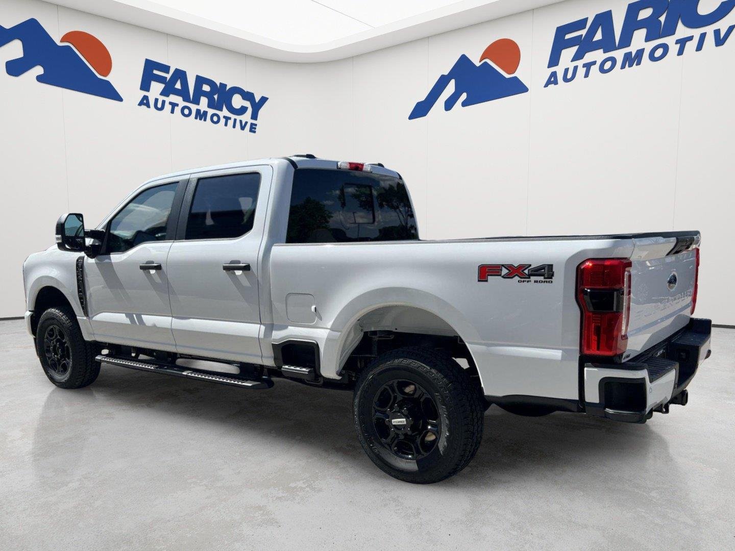 New 2026 Oxford White Ford F-250® XL image 7