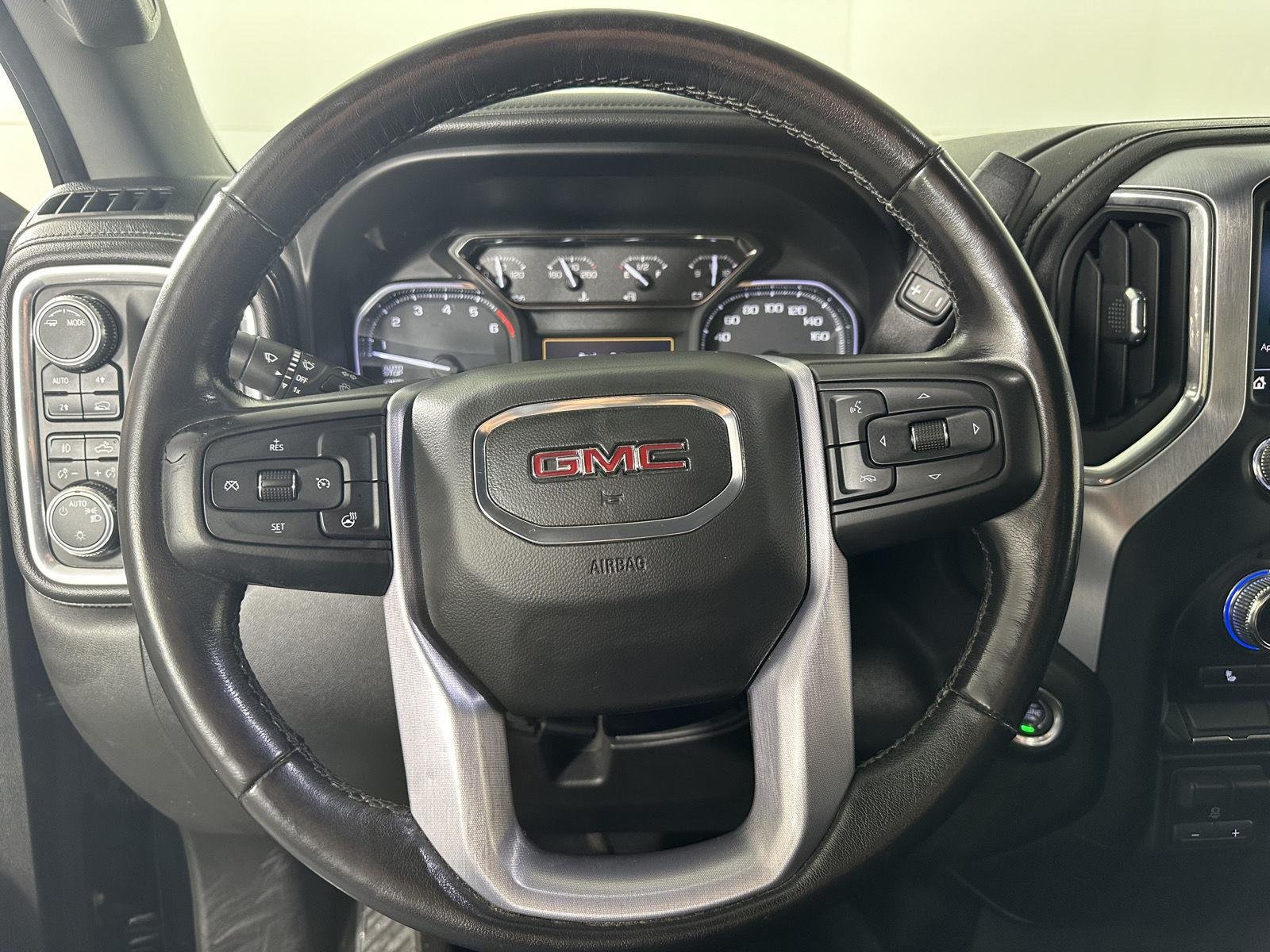 Used 2020 Onyx Black GMC Elevation image 16