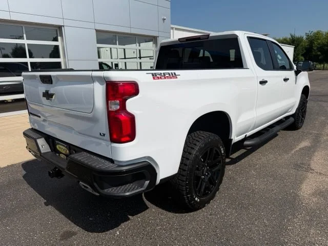 Used 2026 Summit White Chevrolet LT Trail Boss image 7