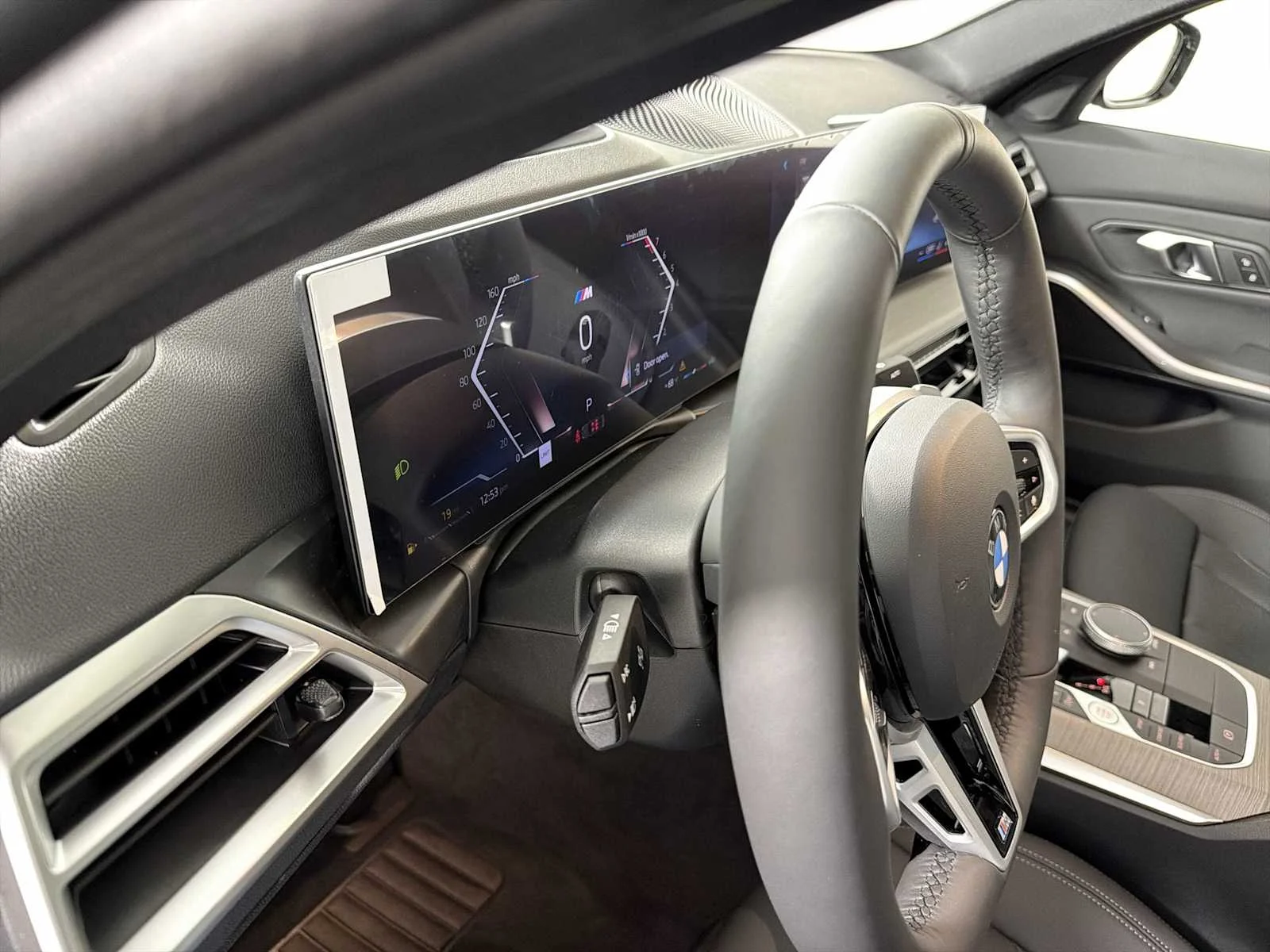 New 2026 Skyscraper Grey Metallic BMW 330i xDrive image 15