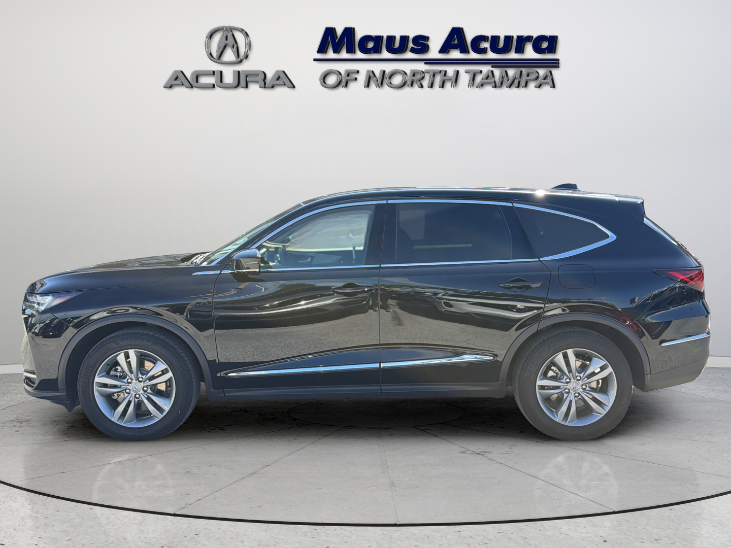 Used 2025 Majestic Black Pearl Acura Base image 6