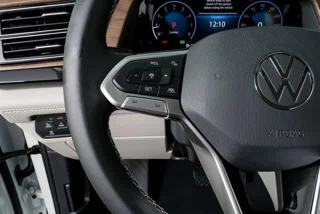 2026 Volkswagen Atlas SE - Photo 12