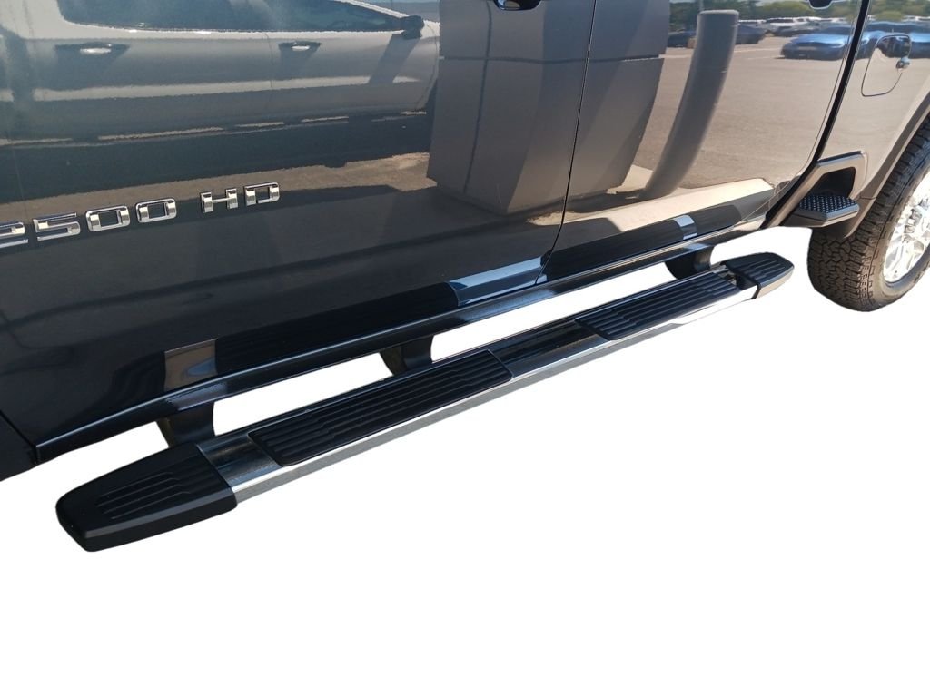 Used 2020 Gray Chevrolet High Country image 8