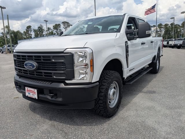 New 2026 Oxford White Ford F-250® XL image 7