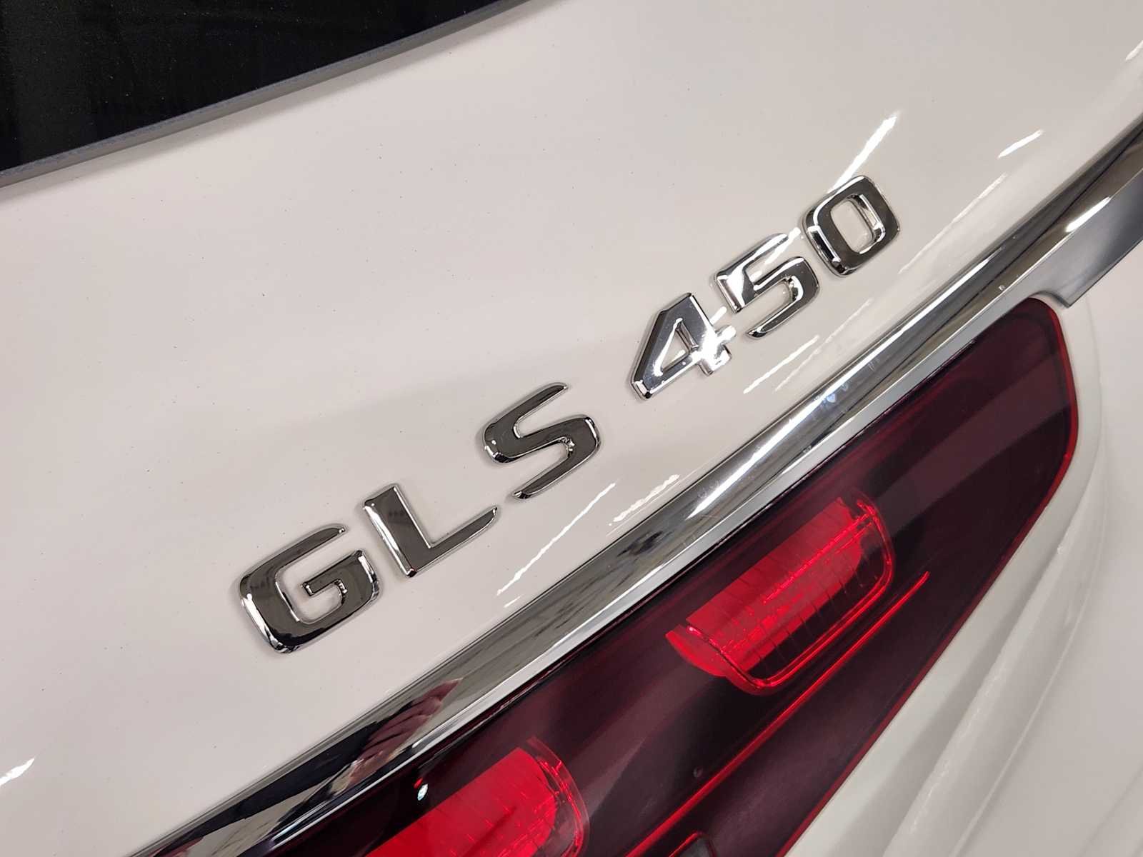 Used 2026 Polar White Mercedes-Benz GLS 450 image 13
