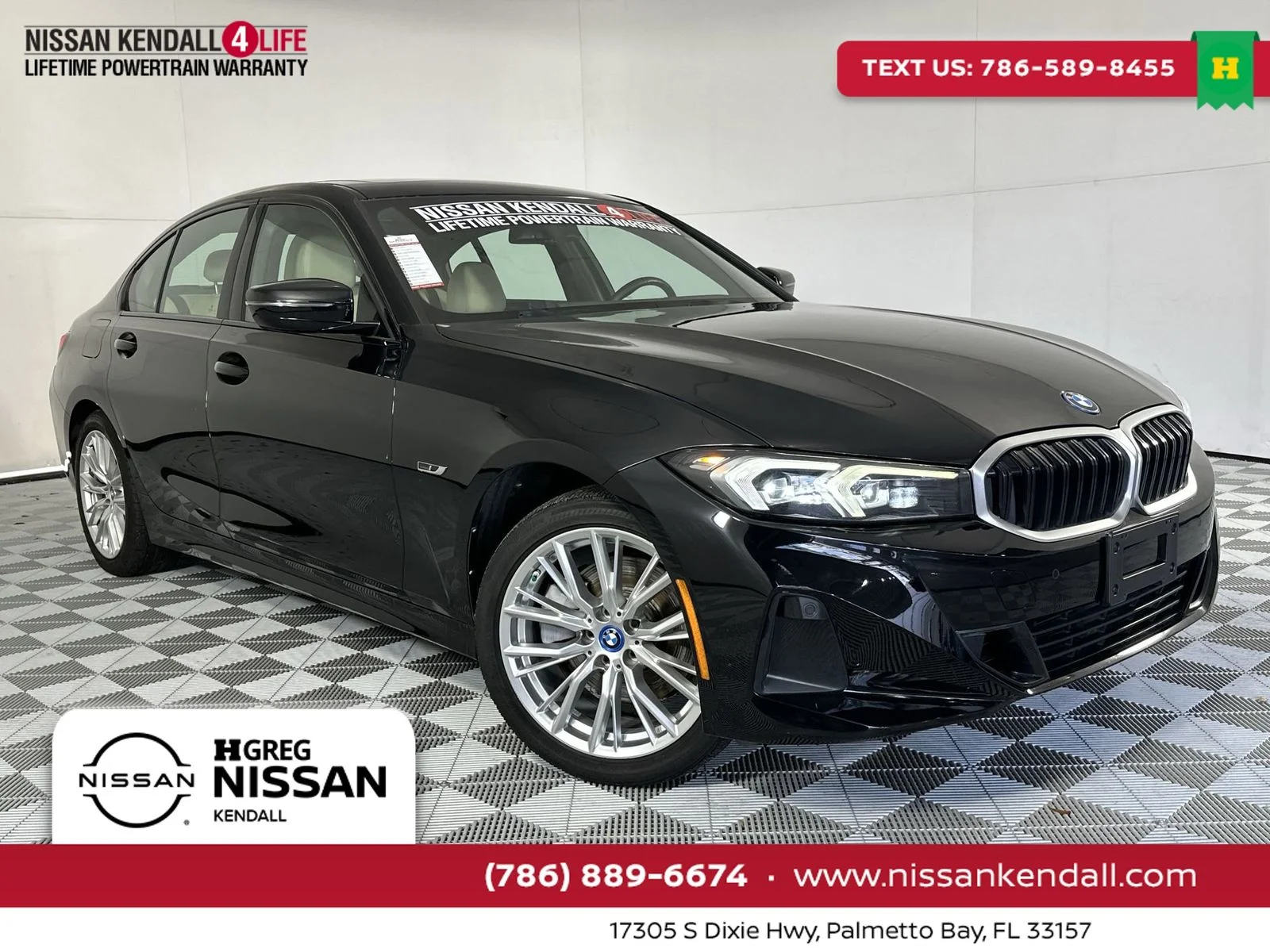 2023 BMW 3 Series 330e xDrive Sedan's photo
