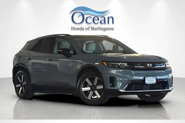 New 2026 Sonic Gray Pearl Honda Touring image 2