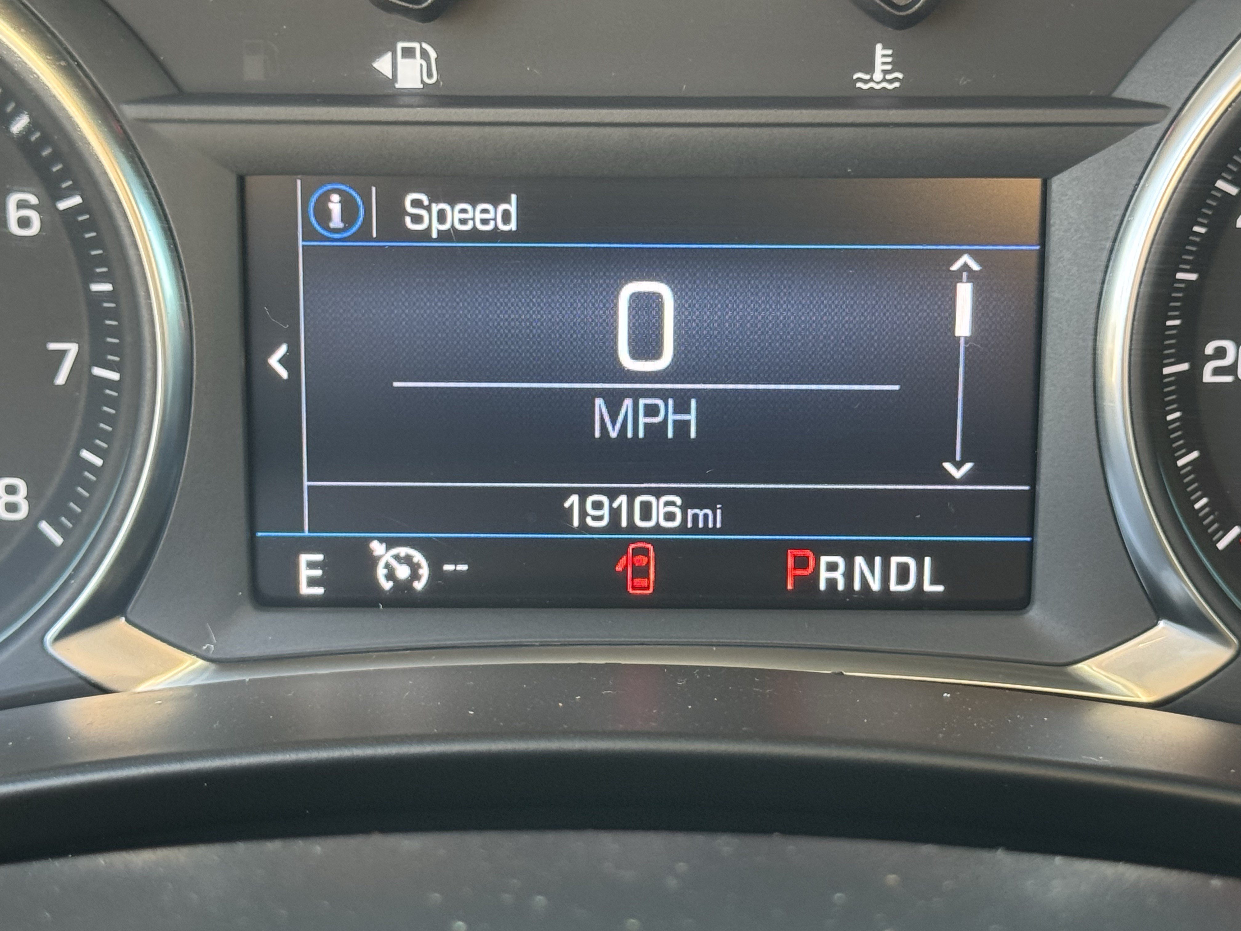 Used 2023 Summit White Chevrolet RS image 12