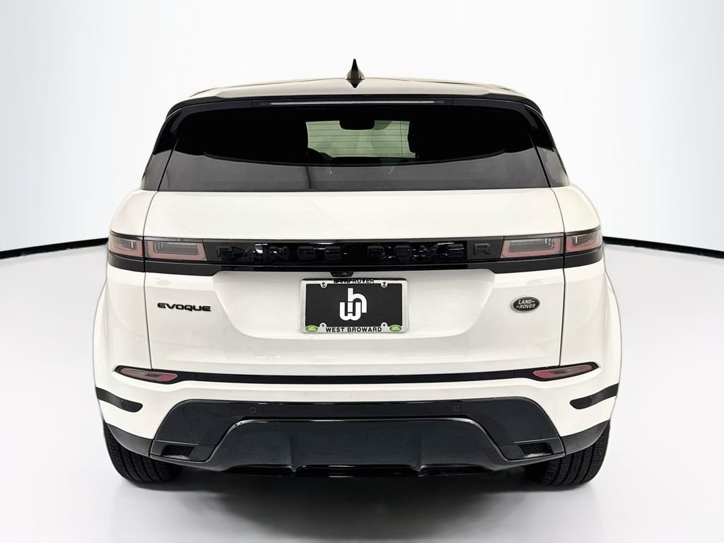 Used 2023 White Land Rover R-Dynamic S image 6